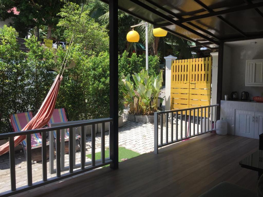 Reggae Garden Villas & Restaurant Salad Beach Esterno foto