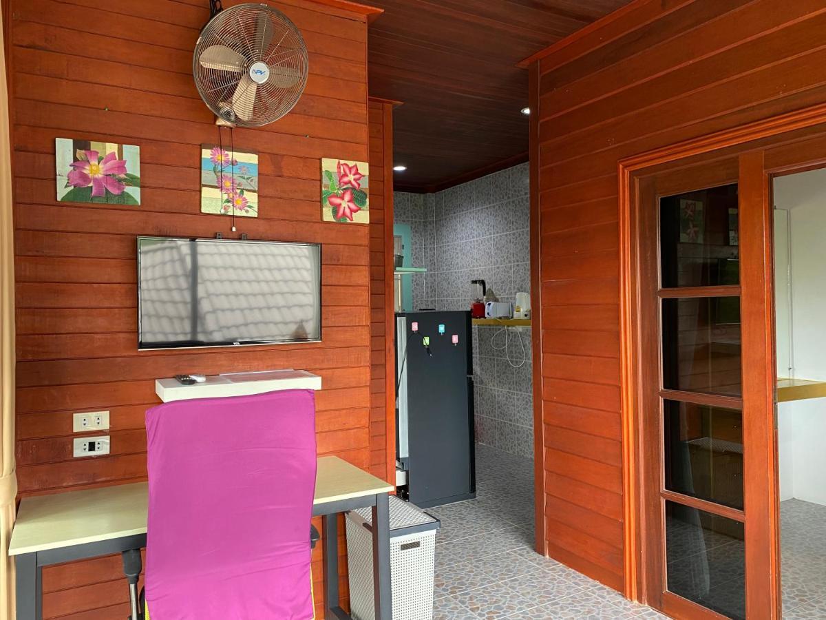 Reggae Garden Villas & Restaurant Salad Beach Esterno foto
